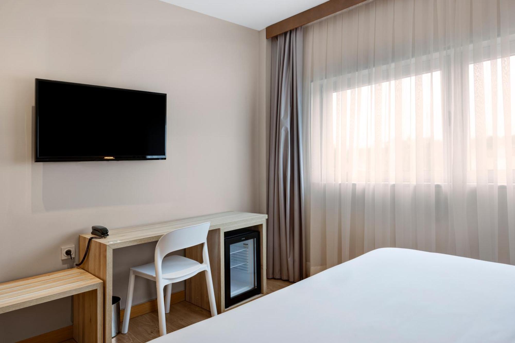 B&B Hotel Logrono Las Canas Viana  Εξωτερικό φωτογραφία